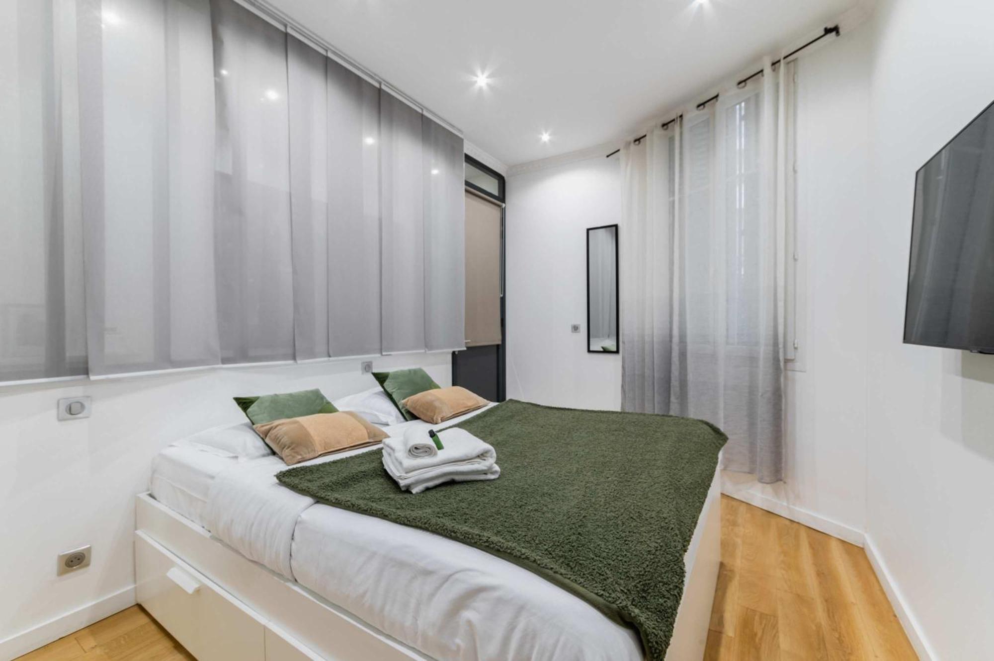 Appartement Lumineux Vaugirard A Paris 15 - 2P - Flat-Guest Exterior photo