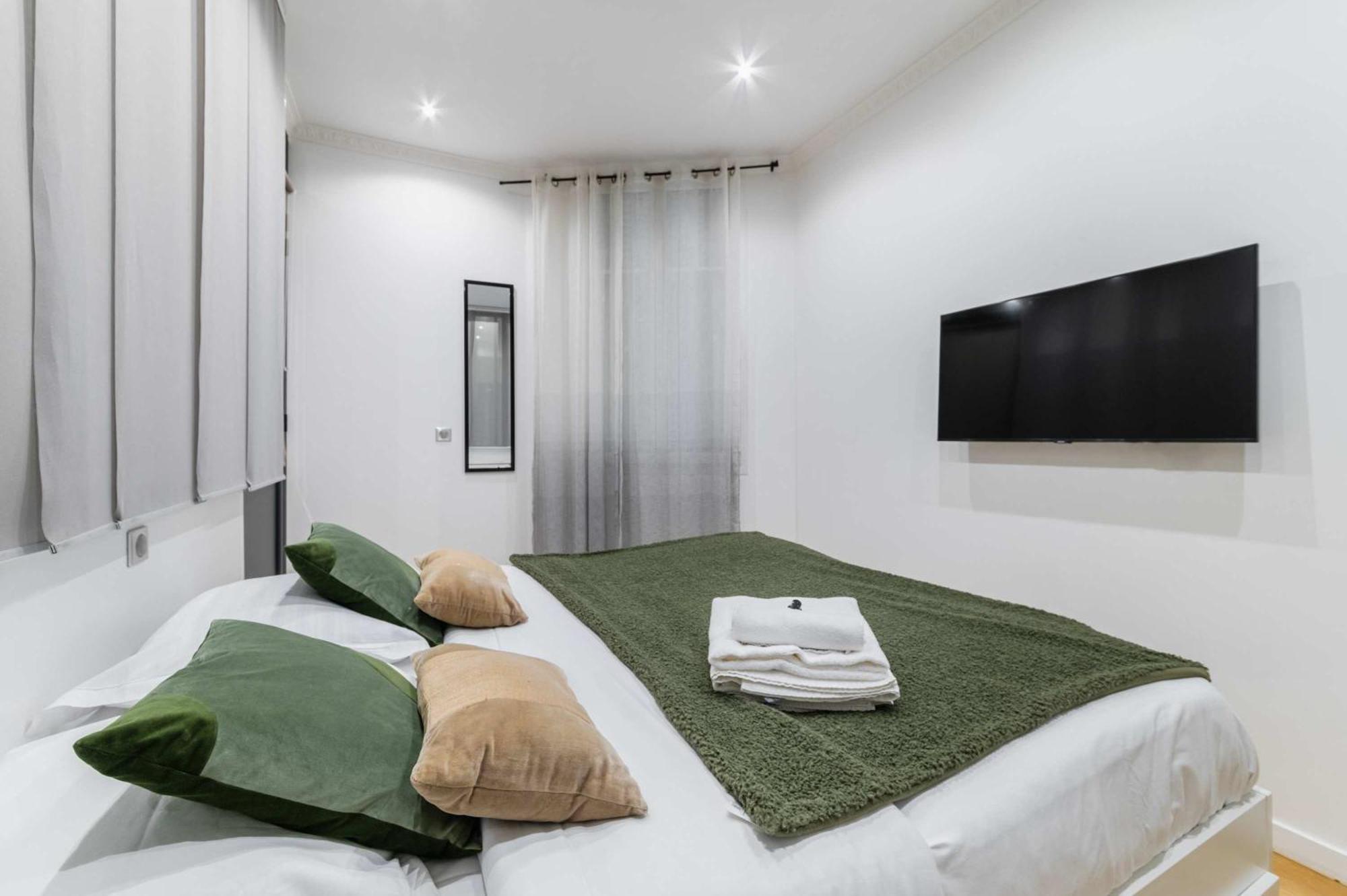 Appartement Lumineux Vaugirard A Paris 15 - 2P - Flat-Guest Exterior photo